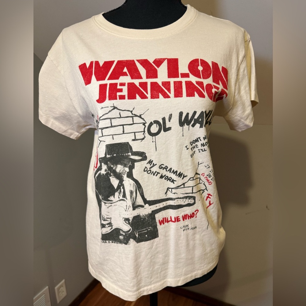Daydreamer 100% Cotton Waylon Jennings Tee